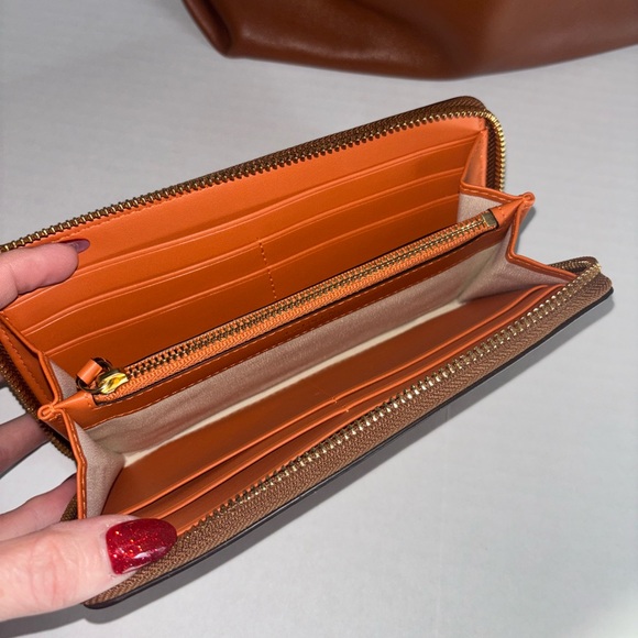 Ralph Lauren Kassie Large Shoulder Bag & Matching Wallet - Picture 14 of 17